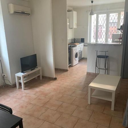 Nimes 2 Pieces Lumineux Apartment Luaran gambar